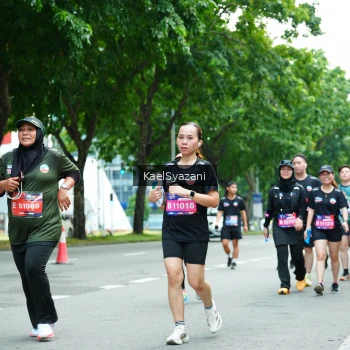 Runner Photo 3609034