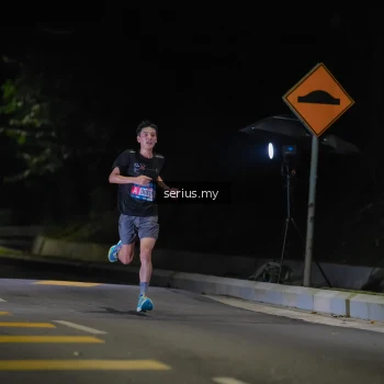 Runner Photo 3609215