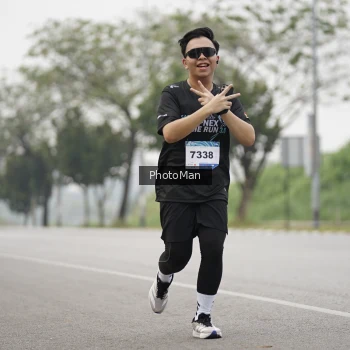 Runner Photo 3609250