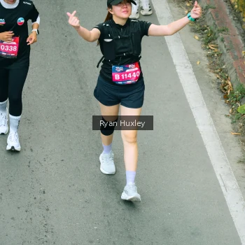 Runner Photo 3609345
