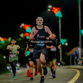 Runner Photo 3609363
