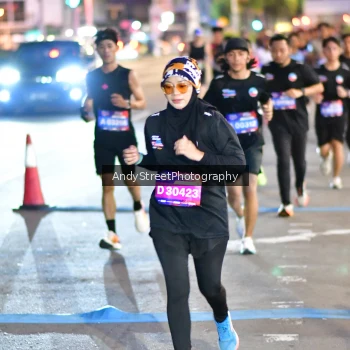 Runner Photo 3609365