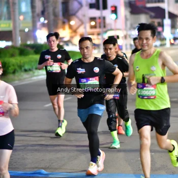 Runner Photo 3609673