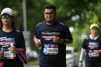 Runner Photo 36099