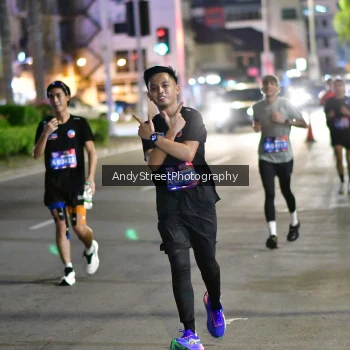 Runner Photo 3610033