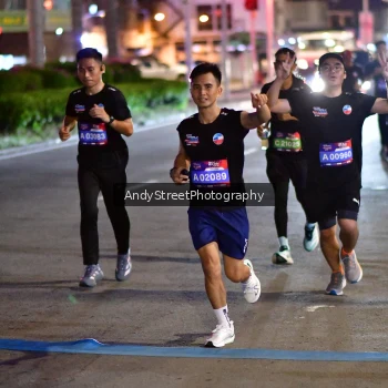 Runner Photo 3610066