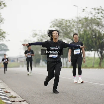 Runner Photo 3610185