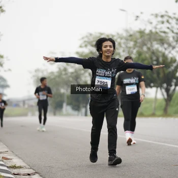 Runner Photo 3610279