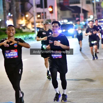 Runner Photo 3610446
