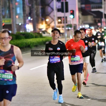 Runner Photo 3610473
