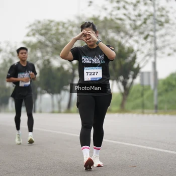Runner Photo 3610646