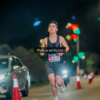 Runner Photo 3610665