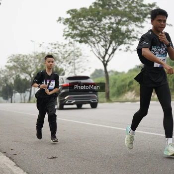 Runner Photo 3610786
