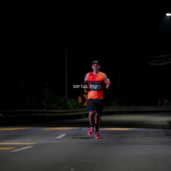Runner Photo 3610873