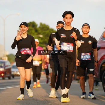 Runner Photo 3610975