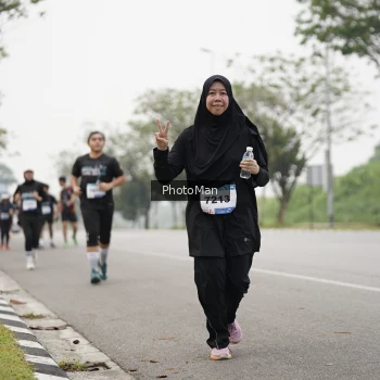 Runner Photo 3611002