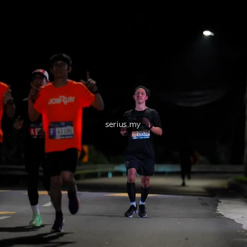 Runner Photo 3611049
