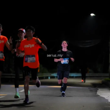 Runner Photo 3611058