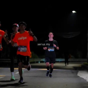 Runner Photo 3611061