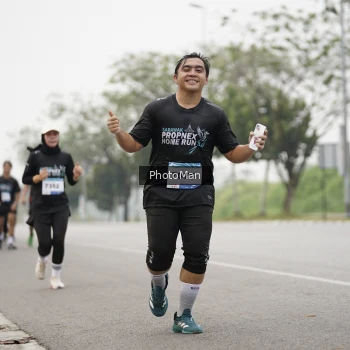 Runner Photo 3611067