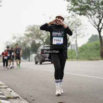 Runner Photo 3611218