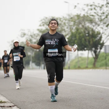 Runner Photo 3611389