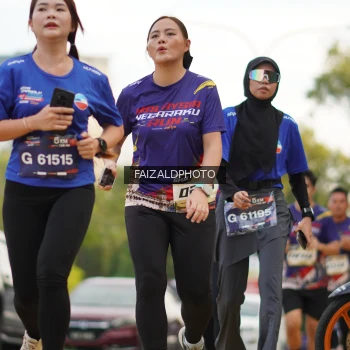 Runner Photo 3611435