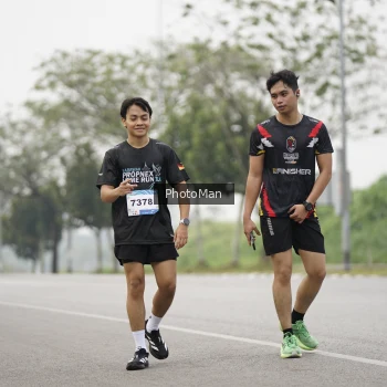 Runner Photo 3611501