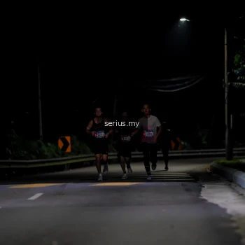 Runner Photo 3611593