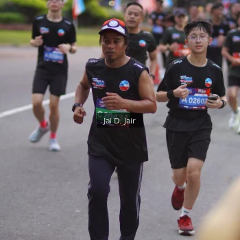 Runner Photo 3611599