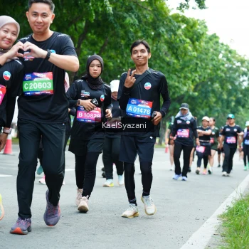 Runner Photo 3611714