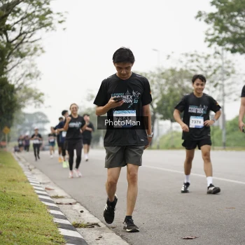 Runner Photo 3611774