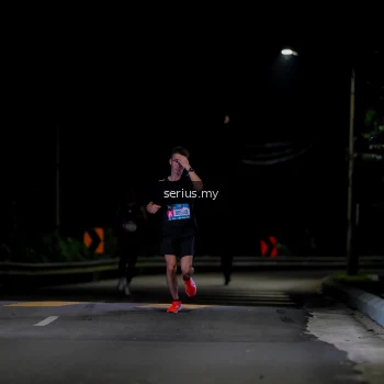Runner Photo 3612095