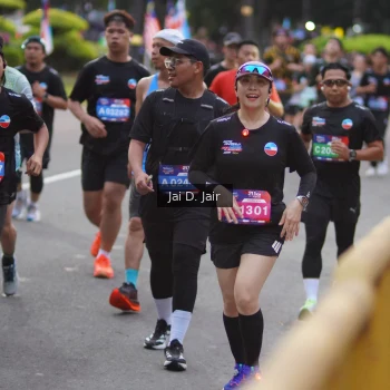 Runner Photo 3612143