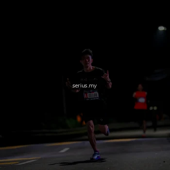 Runner Photo 3612375