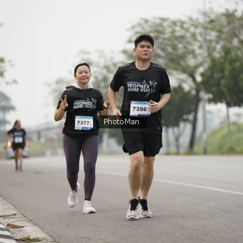 Runner Photo 3612425