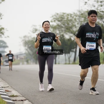 Runner Photo 3612475