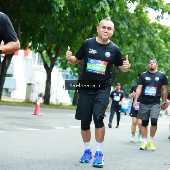 Runner Photo 3612477