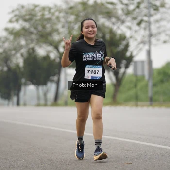 Runner Photo 3612579