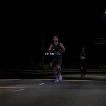 Runner Photo 3612592