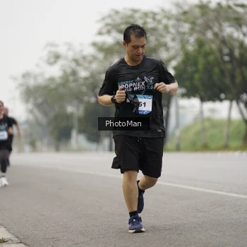 Runner Photo 3612620