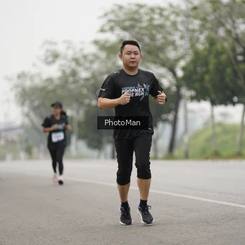 Runner Photo 3612644