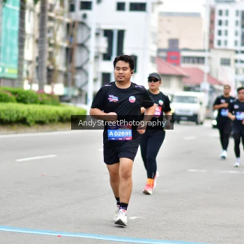Runner Photo 3612645