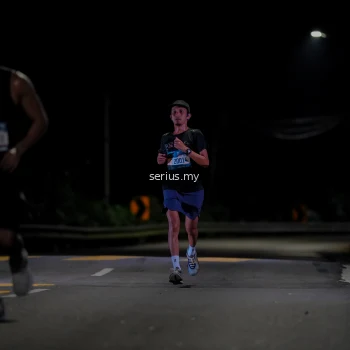 Runner Photo 3612650