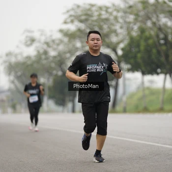Runner Photo 3612675
