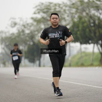 Runner Photo 3612684