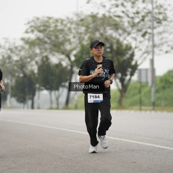 Runner Photo 3612975
