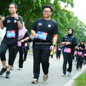 Runner Photo 3613022