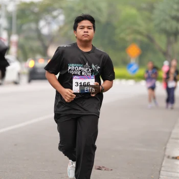 Runner Photo 3613126