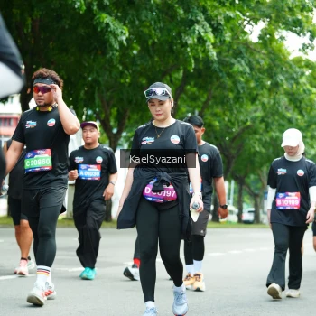 Runner Photo 3613161